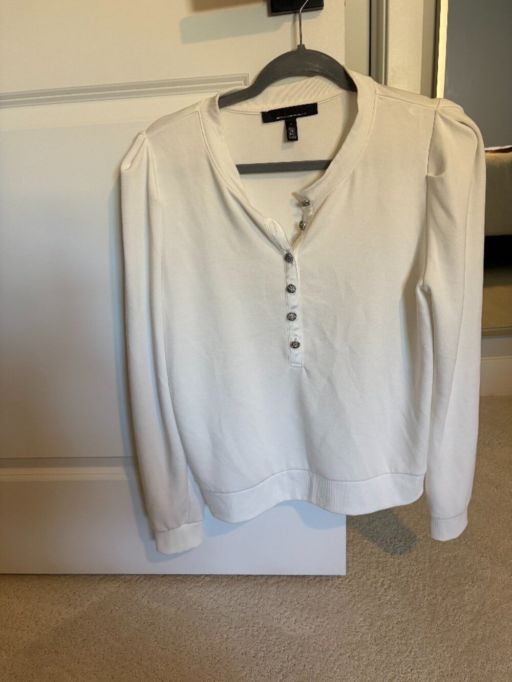 White House Black Market White Jewel Button Up Blouse Size Large